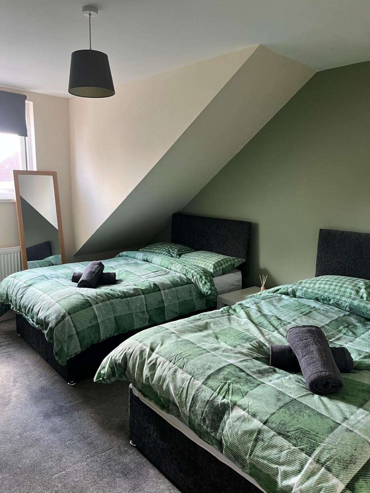 Short Term Lets From £15 Per Person Per Night Apartment Bristol Exterior foto
